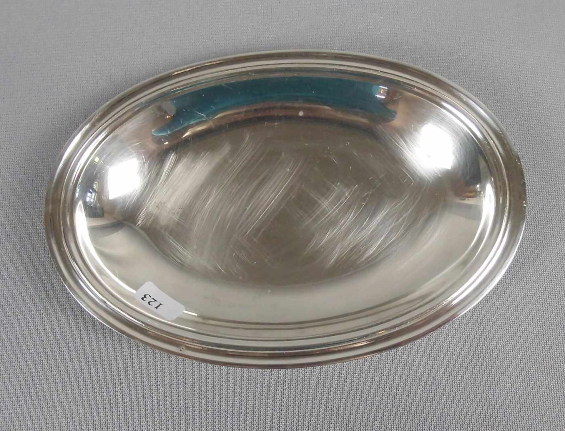 SCHALE / bowl, 835er Silber (82 g), deutsch, gepunzt mit Halbmond und Krone, Feingehaltsangabe und - Image 2 of 3