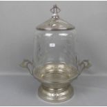 BOWLE / TAFELAUFASTZ / punchbowl, Jugendstil, um 1900. Silberfarbener Metallstand mit plastischem