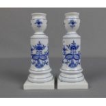 PAAR LEUCHTER / TISCHLEUCHTER / candlesticks, Porzellan, Manufaktur Meissen, unterglasurblaue