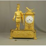 FIGÜRLICHE EMPIRE PENDÜLE "Alexander der Große" / fire place clock, Frankreich. Feuervergoldetes