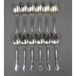 12 SPEISELÖFFEL / spoons, deutsch, Jugendstil, 800er Silber (843 g), gepunzt mit Halbmond, Krone,