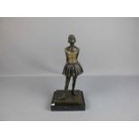 DEGAS, EDGAR (1834-1917), Skulptur / sculpture: "La Petite Danseuse de quatorze ans" (Originaltitel;