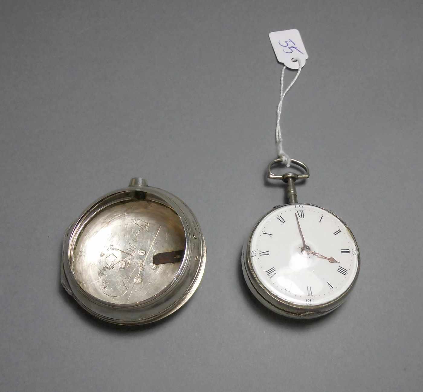 SPINDELTASCHENUHR / pocketwatch, im Silbergehäuse, London 1864, mit identischem Übergehäuse, Meister