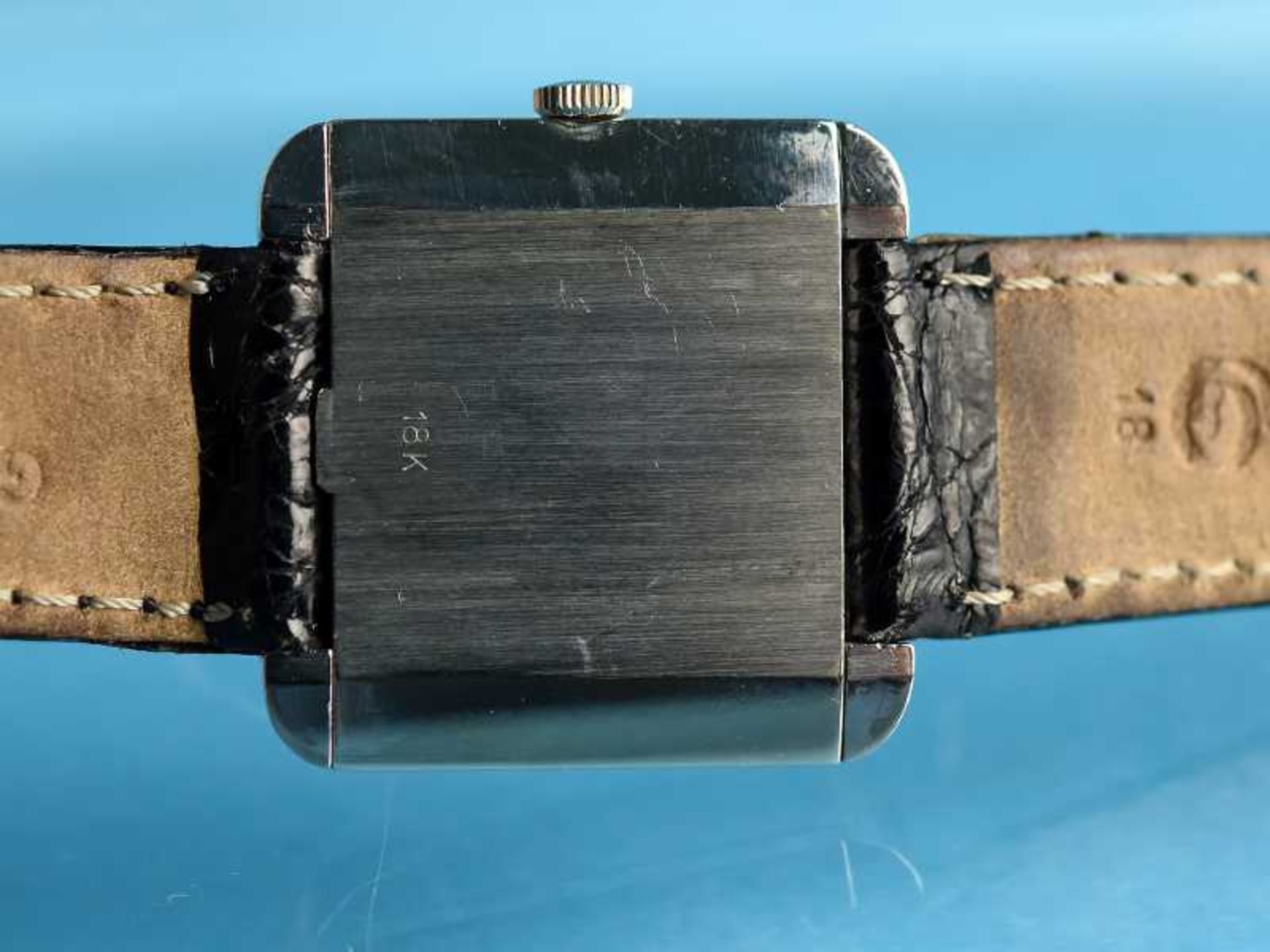 Armbanduhr, bezeichnet Ebel, mit 30 Brillanten, zusammen ca. 0,6 ct, 20. Jh. 750/- Weißgold. - Image 3 of 4
