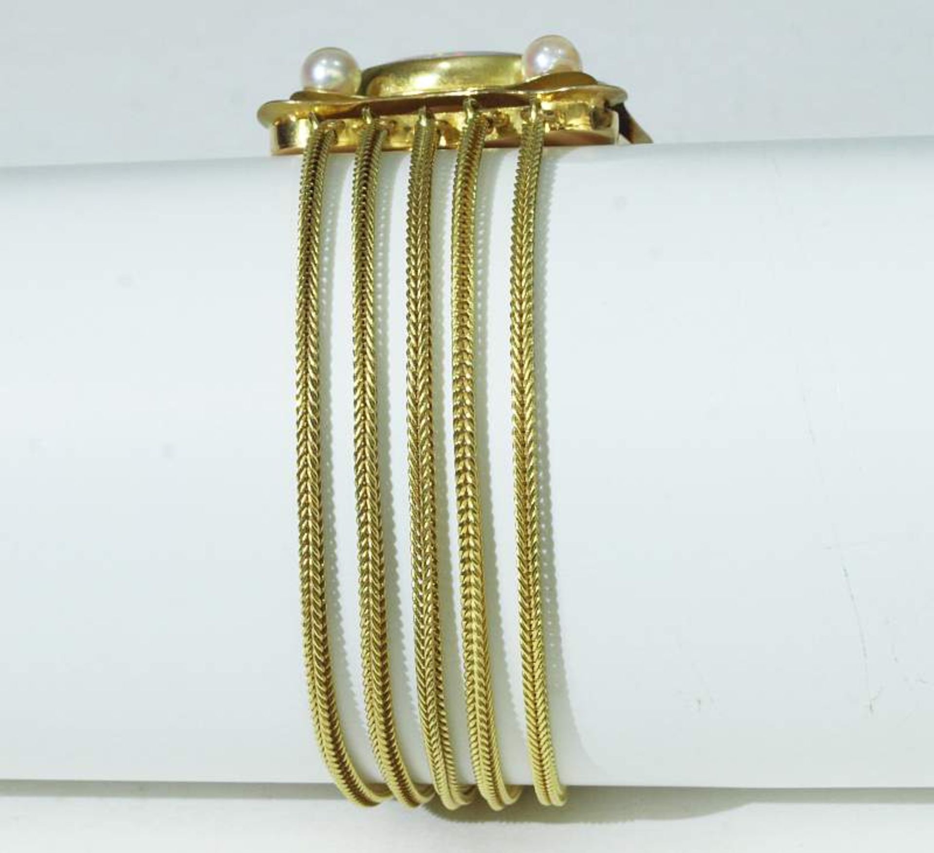 Dekoratives Armband. Dekoratives Armband. 750er Gelbgold. Armband mittig besetzt mit einem echten - Bild 3 aus 5