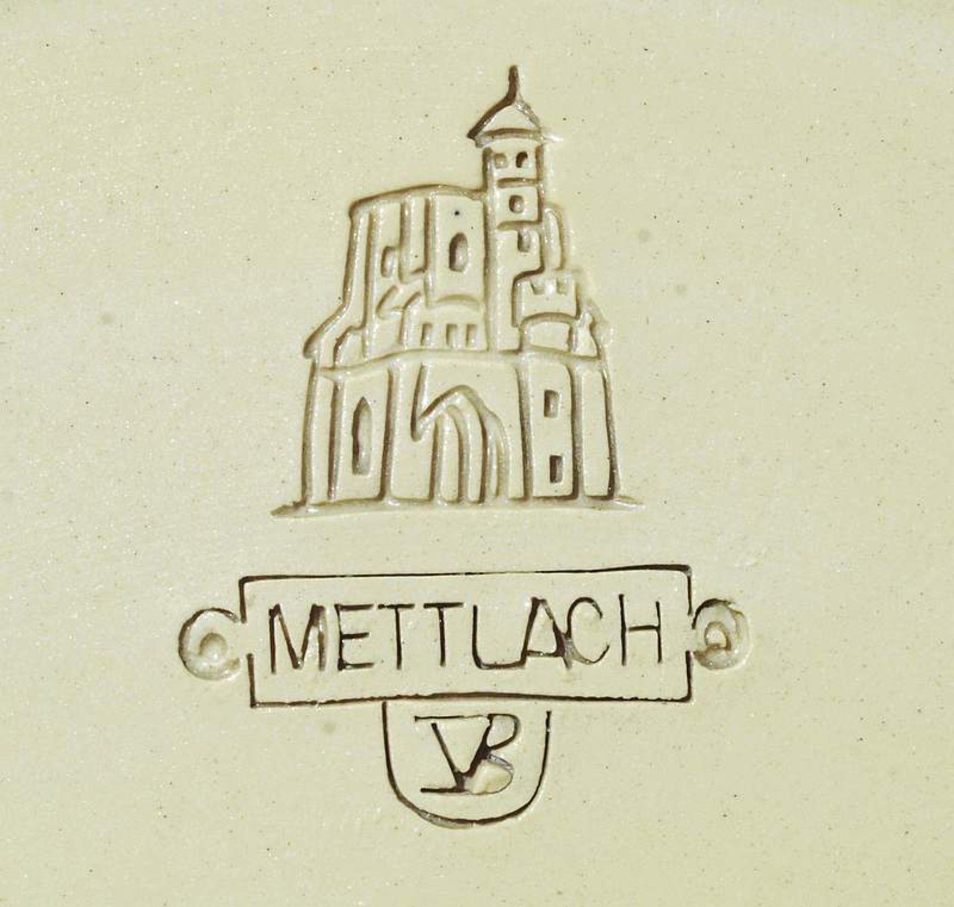 Großer Mettlach-Teller mit Zwergenmotiv, um 1890. Großer Mettlach-Teller mit Zwergenmotiv, um - Bild 4 aus 8