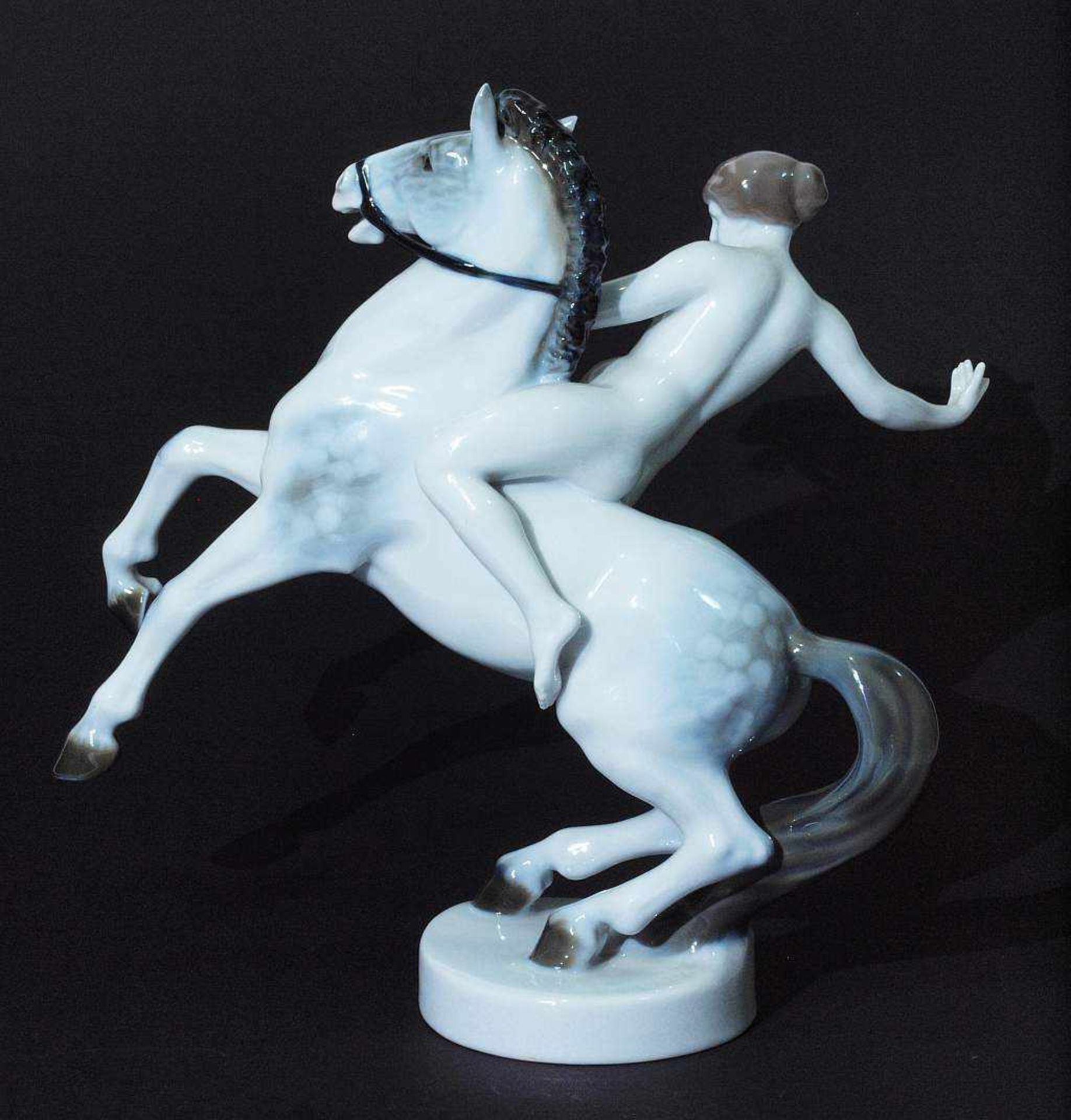 GRATH, Anton. GRATH, Anton. 1881 Wien - 1956 ebenda. ROSENTHAL um 1920. Große Reiterfigur "Amazone - Bild 3 aus 5