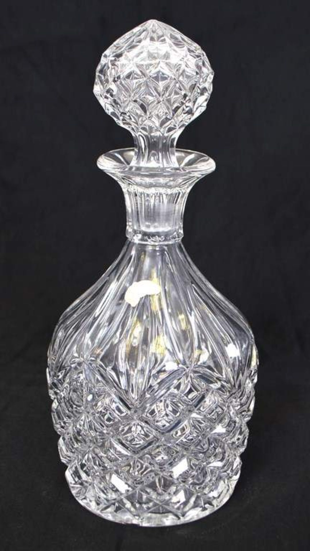 Karaffe farbl. Kristallglas, verziert, mit Stöpsel, H 26 cm