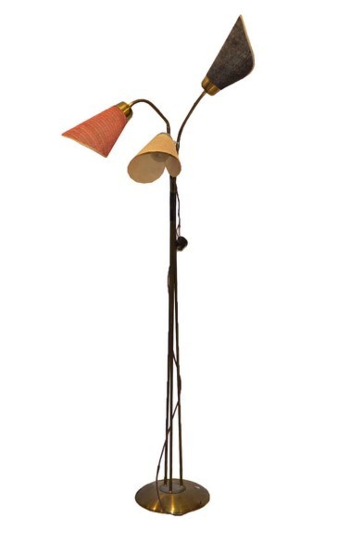 Tütenlampe 3-lichtig, Messing, runder Fuß, drei Streben, mit drei farbigen Tüllen, H ca. 150 cm,