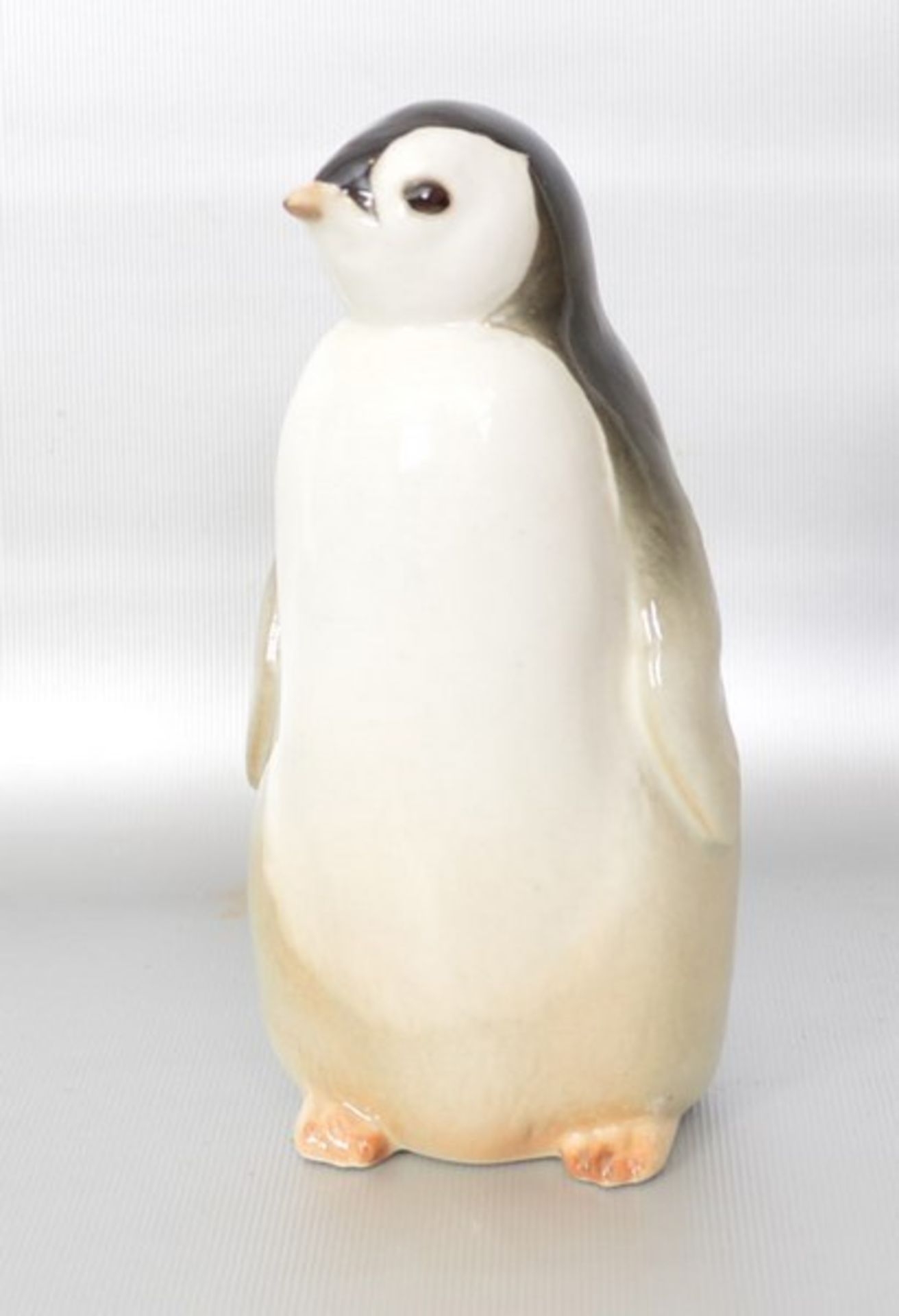 Pinguin bunt bemalt, H 15 cm, FM