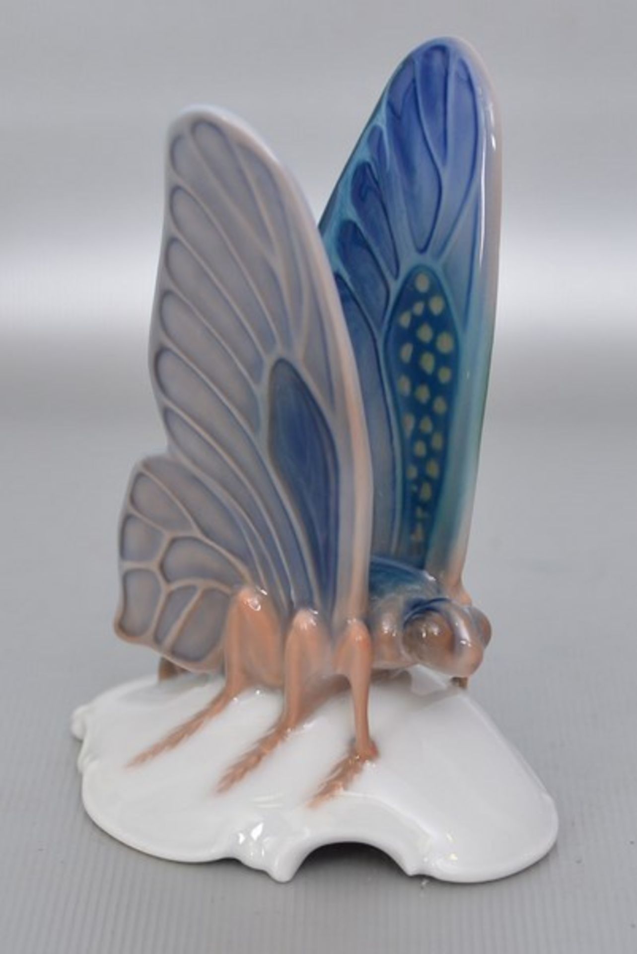 Schmetterling blau und bunt bemalt, H 9,5 cm, FM Rosenthal