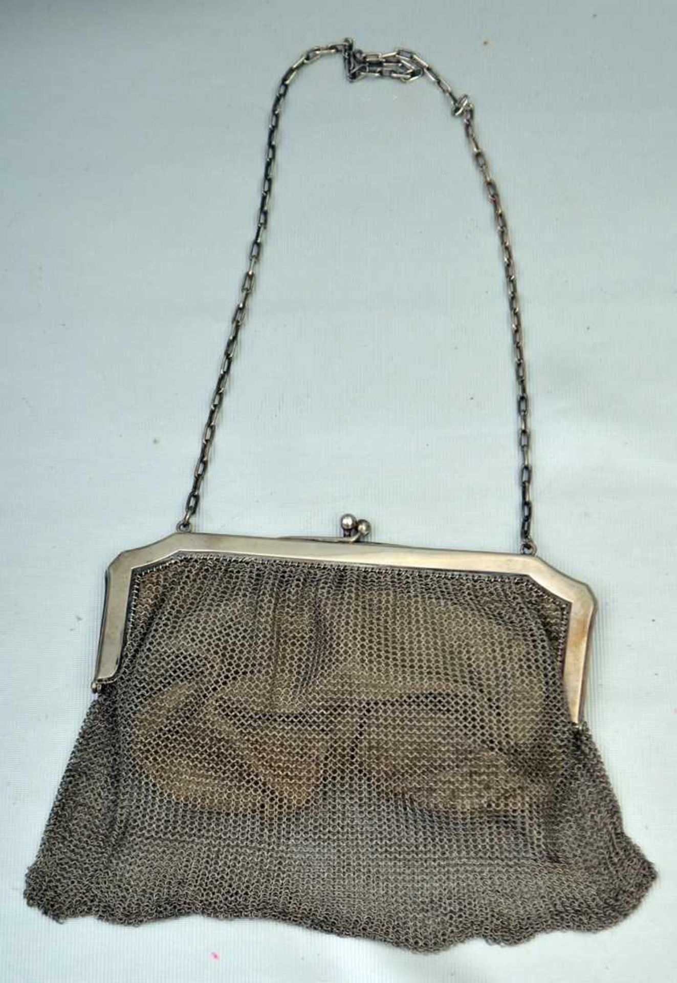 Abendtasche durchbrochen verziert, Bügel 800er Silber, um 1920