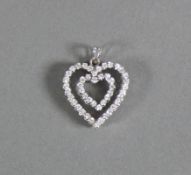 Diamant-Herzanhänger18ct WG; besetzt mit ca. 1,0ct; ca. W-SI; Doppelherz-Dekor