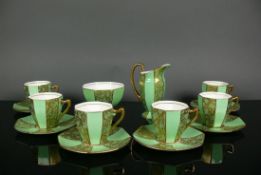 6 Mokkatassen (England, 1.H.20.Jh.)Art Deco ca. 1925; ROYAL DOULTON; mintfarben mit floralem