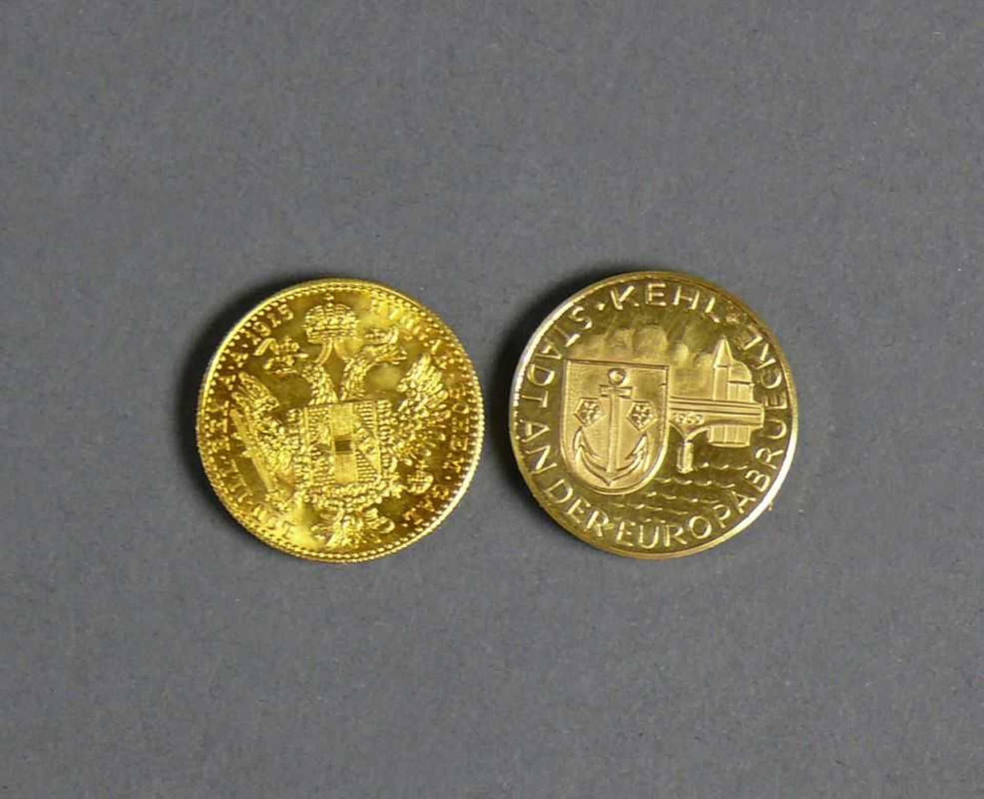 Goldmünze und Medaille Franz Josef I; Österreich/Ungarn 1915; D: 2 cm und Medaille (Kehl Stadt an