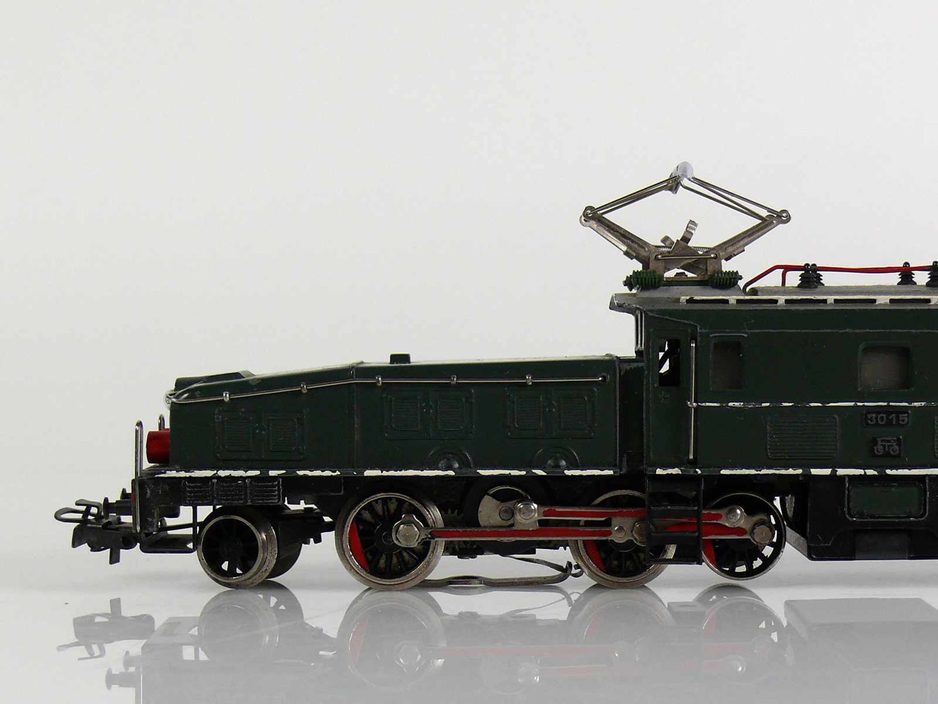 MÄRKLIN-Lok "KROKODIL" (2.H.20.Jh.) 3015 grün; Zustand 2; L: 28 cm - Bild 2 aus 5