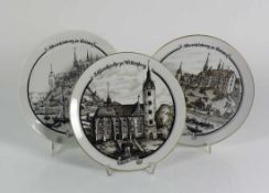 3 div. Wandteller (Meissen, 2.H.20.Jh.) mit Ansichten von Meissen und Wittenberg; D: je 18,7 cm; bl.