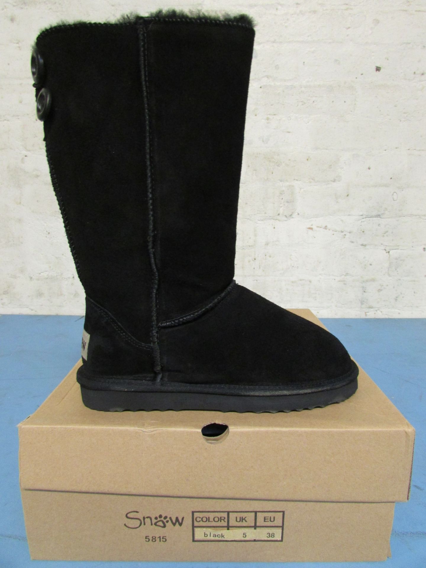 SNOW PAW BOOT IN BLACK UK SIZE 5