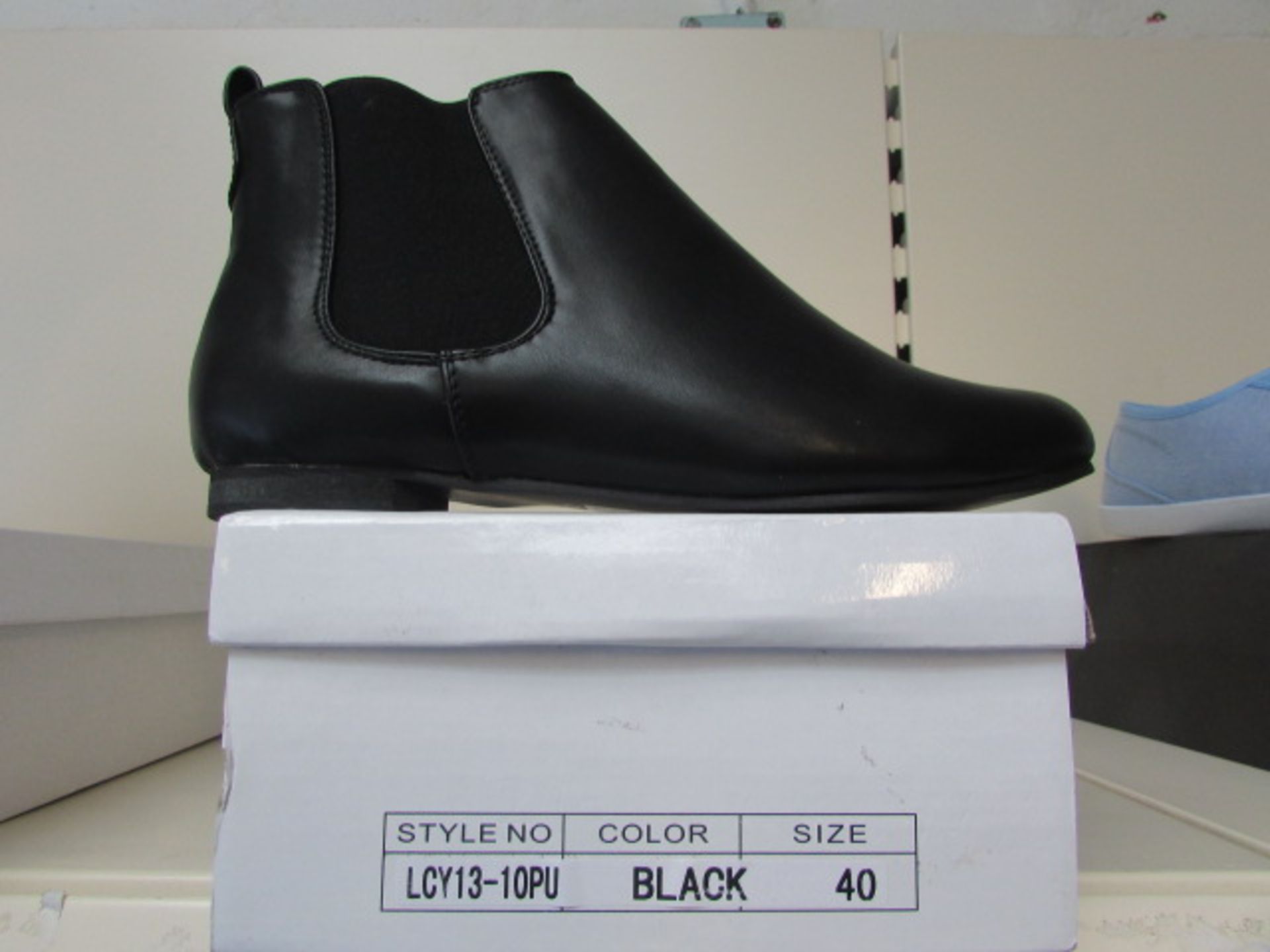 Cink-Me Lcy13-10Pu Black Ankle Boots  Size : 40