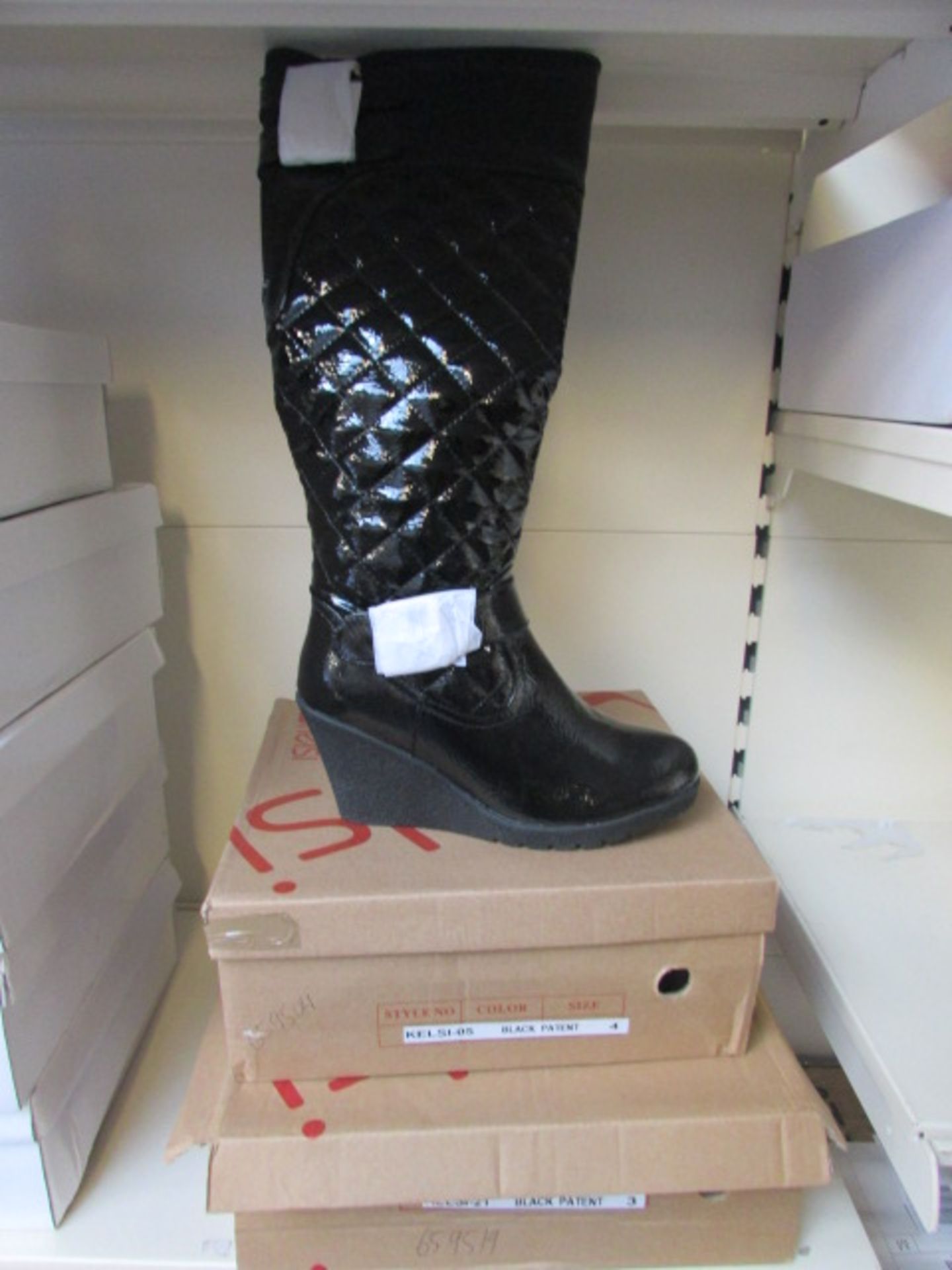 2 X Kelsi Black Patent Boots  Size : 4,3