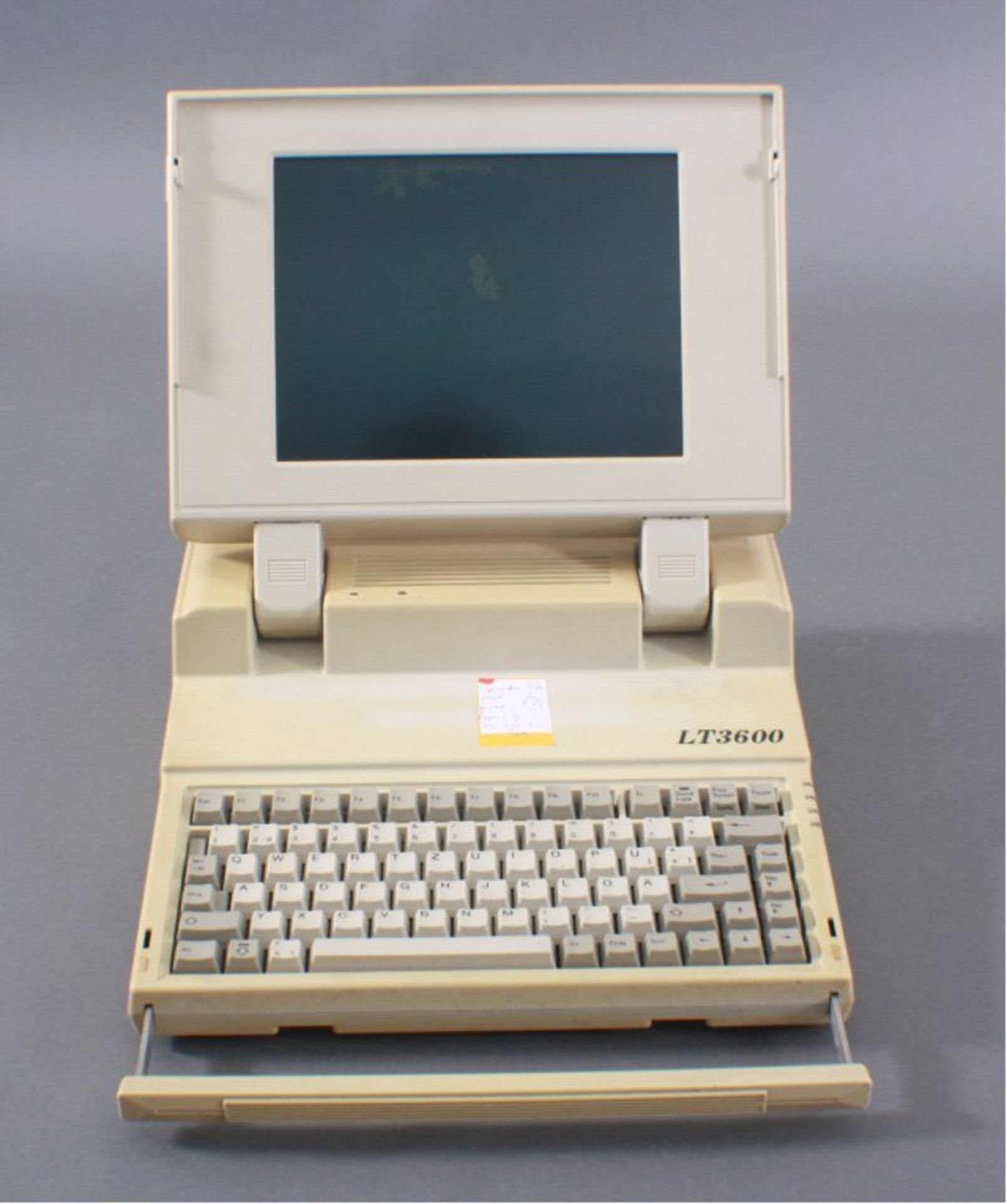 Computer aus den 80er JahrenModel LT3600, Cicony Electronics, Made in Taiwan, Funktionnicht geprüft,