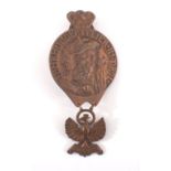 Medaille zur Jahrhundertfeier in Tirol 1809-1909Jubiläumsfestabzeichen. AE patiniert, mit