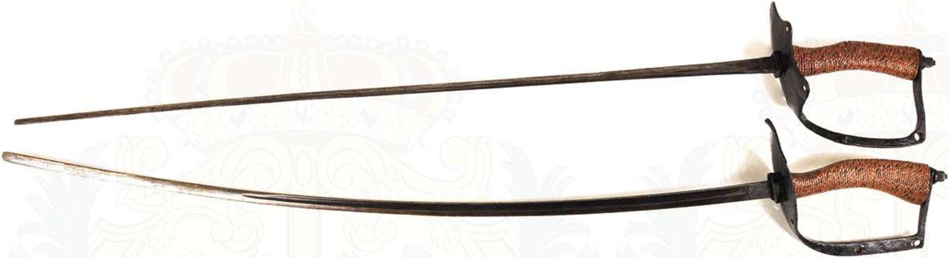 2 SCHLÄGER: Degen, linsenförm. Klinge, L. 87 cm, undtl. Herst. Zeichen (WKC ?); Säbel, einschneidige
