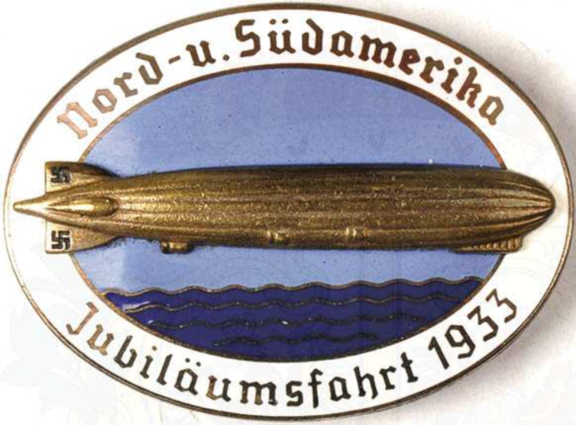 ABZEICHEN JUBILÄUMSFAHRT 1933, Nord- u. Südamerika, Buntmetall emailliert, Herst. "Kerbach Dresden",