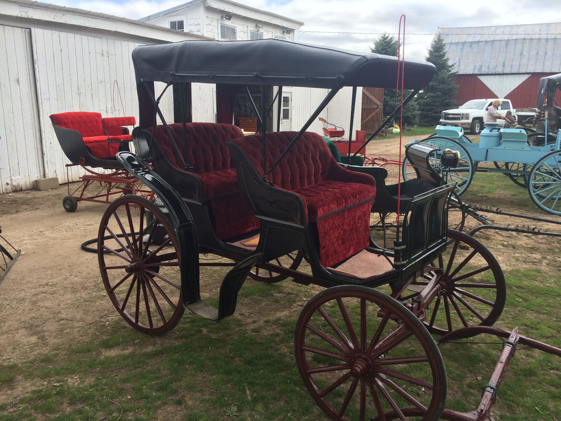 2 Seat Indiana Buggy w/ hyd brakes - Image 10 of 10