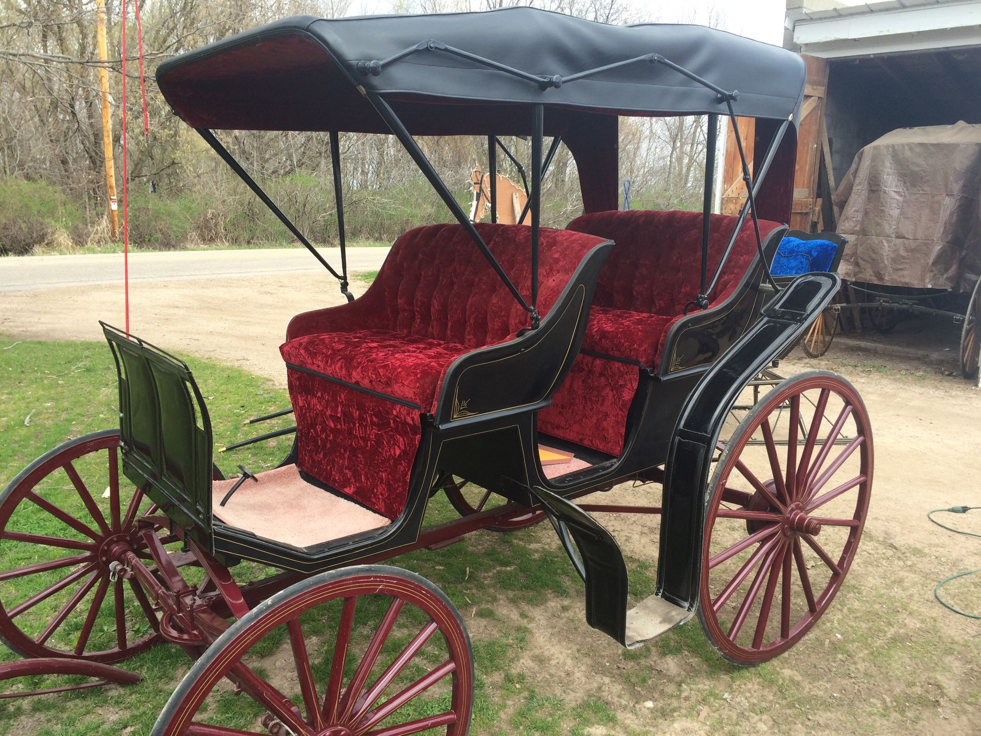2 Seat Indiana Buggy w/ hyd brakes