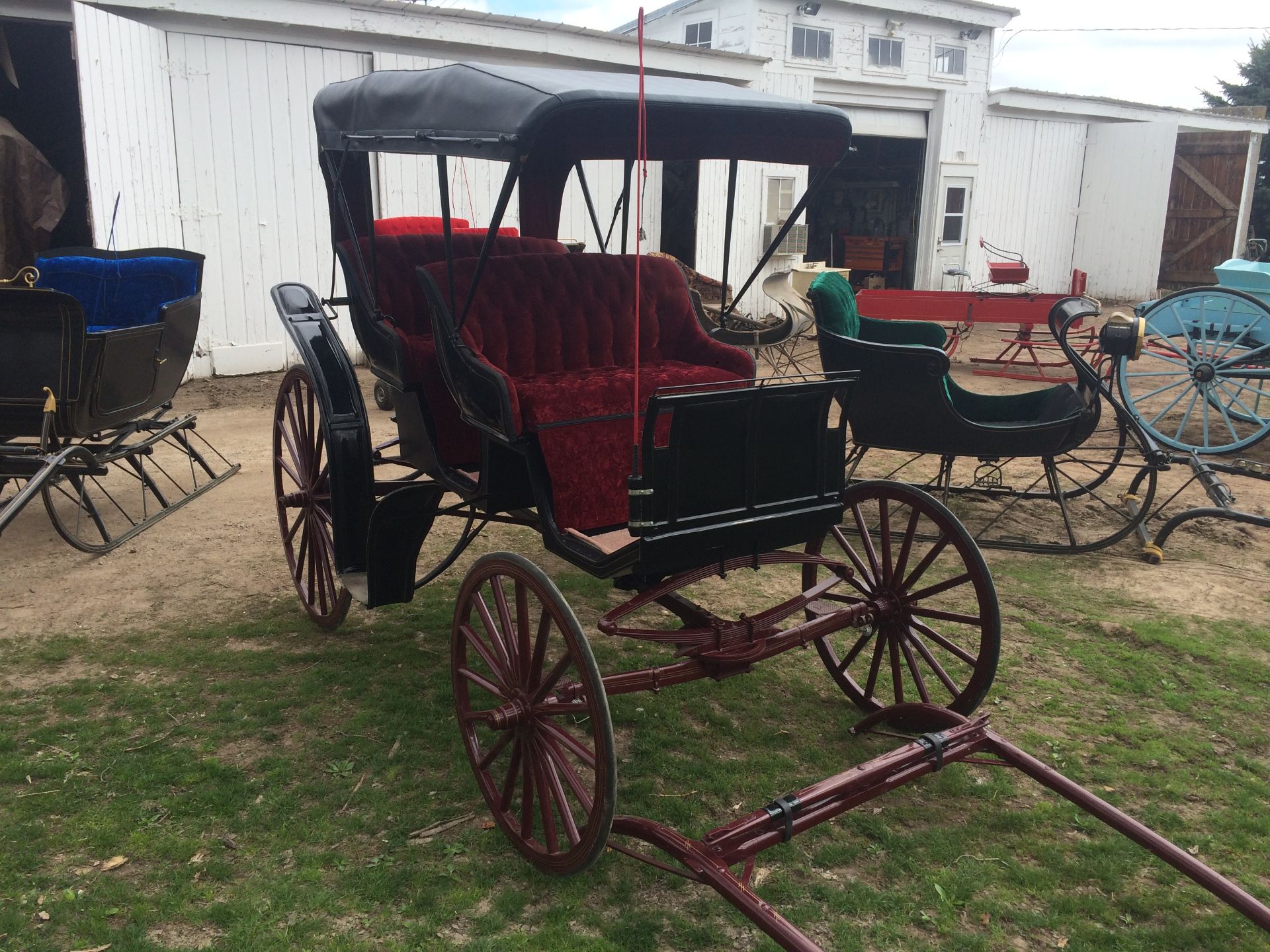 2 Seat Indiana Buggy w/ hyd brakes - Image 8 of 10