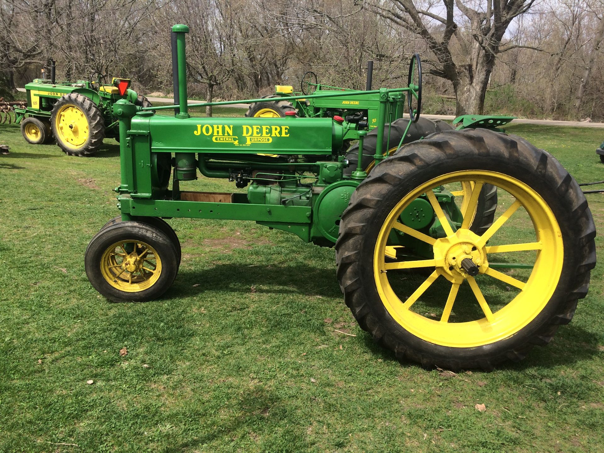 1937 John Deere A, new rubber all around, unstyled newer restoration - Image 5 of 5