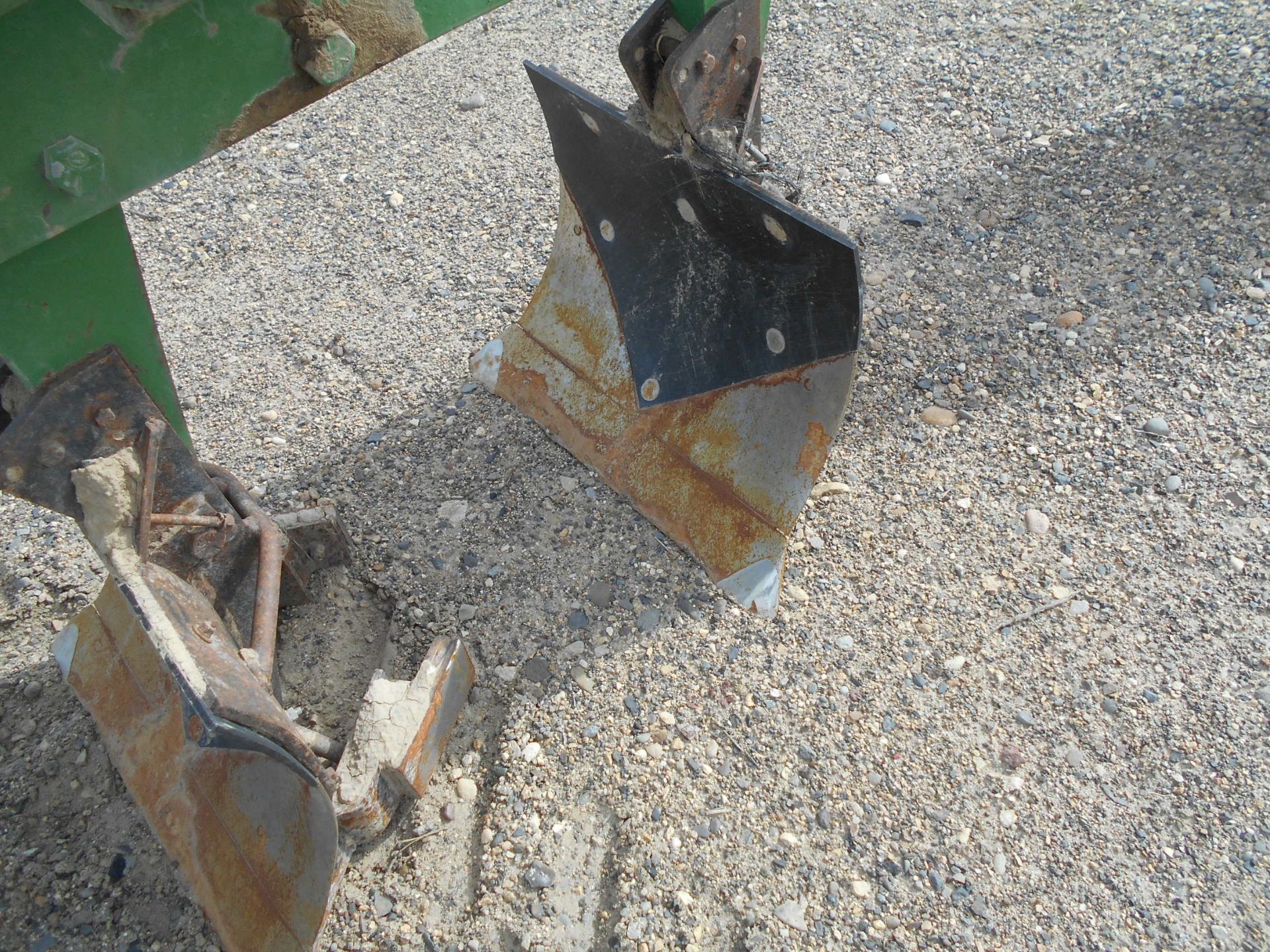 6, JD 965 5 bottom switch plow - Image 3 of 4