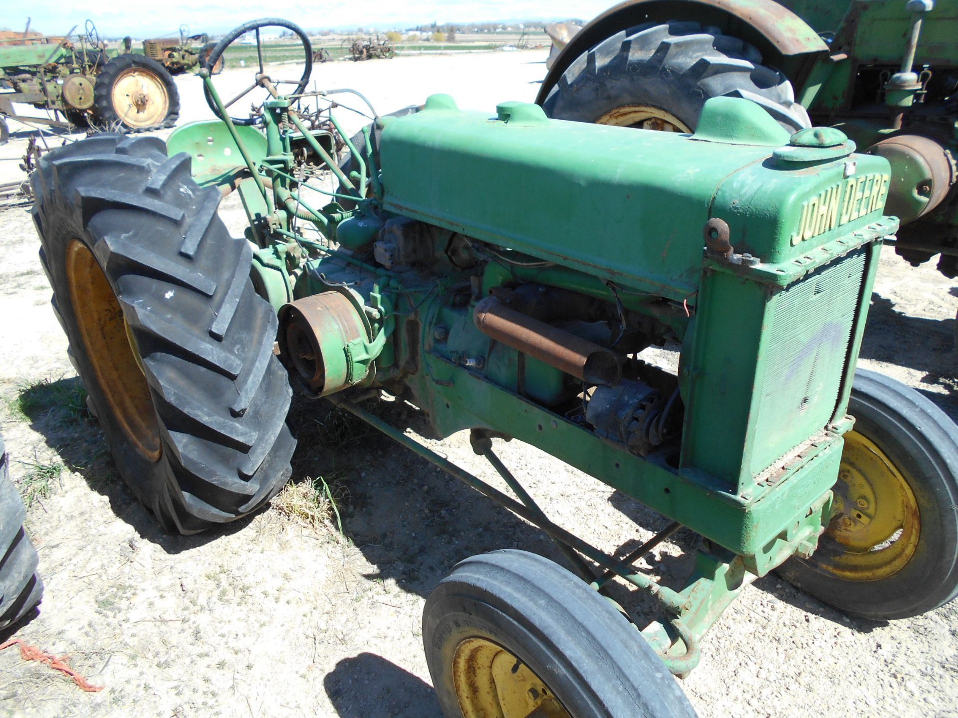 JD TRACTOR