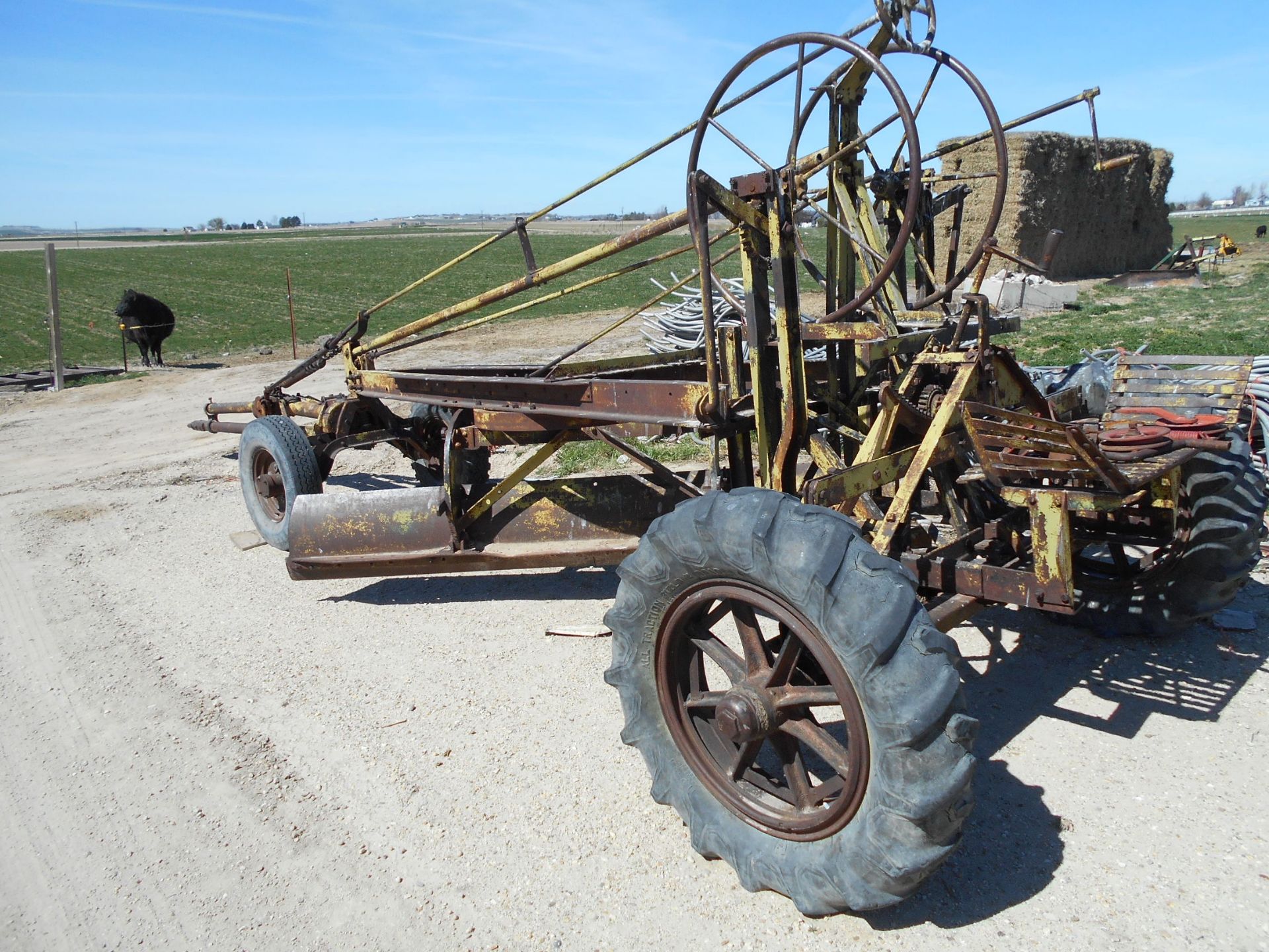 ROAD GRADER - Image 3 of 3