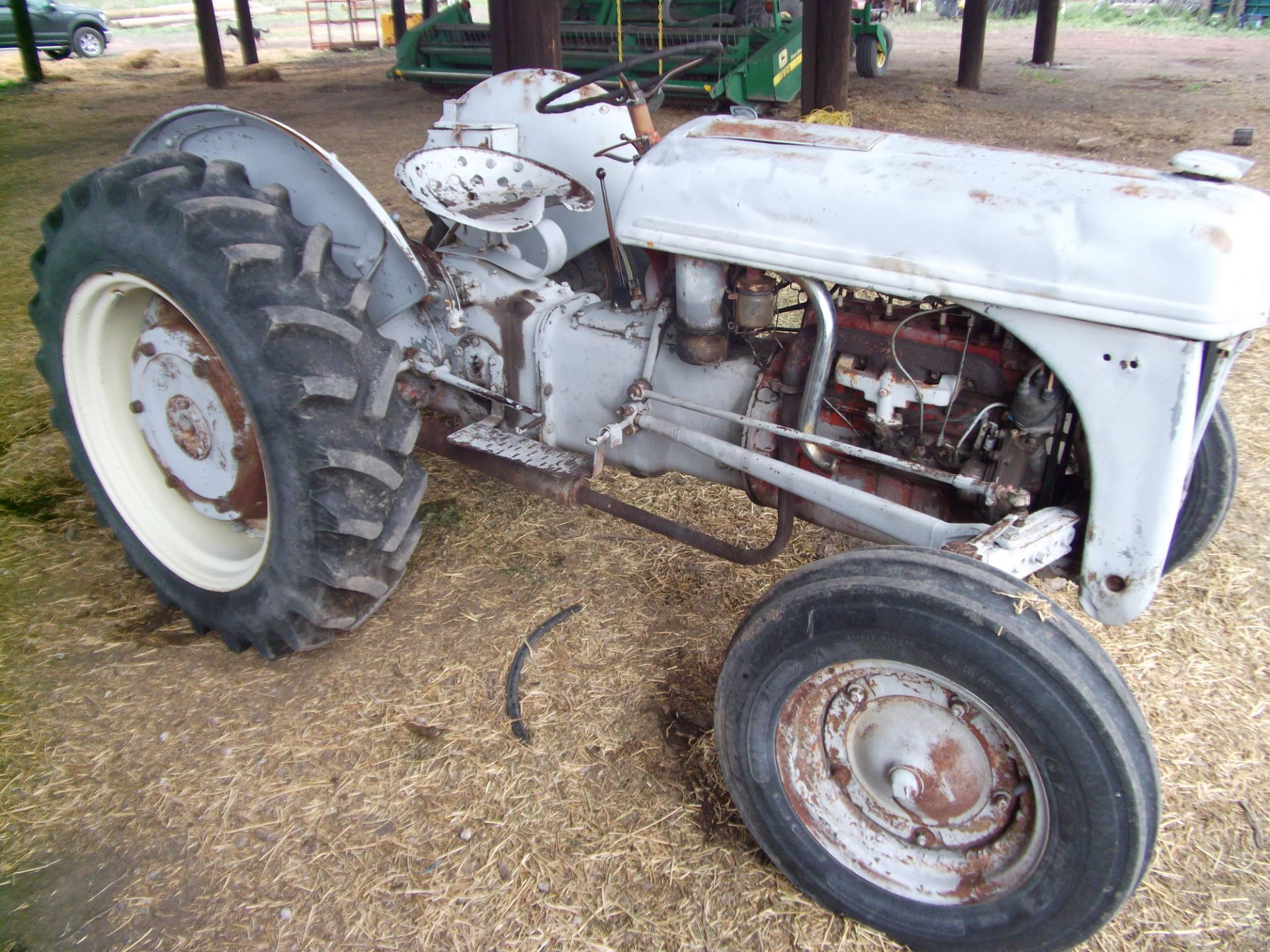 Ford 8n w/Sherman gear runs good - Image 2 of 3