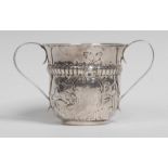 A George III silver porringer,