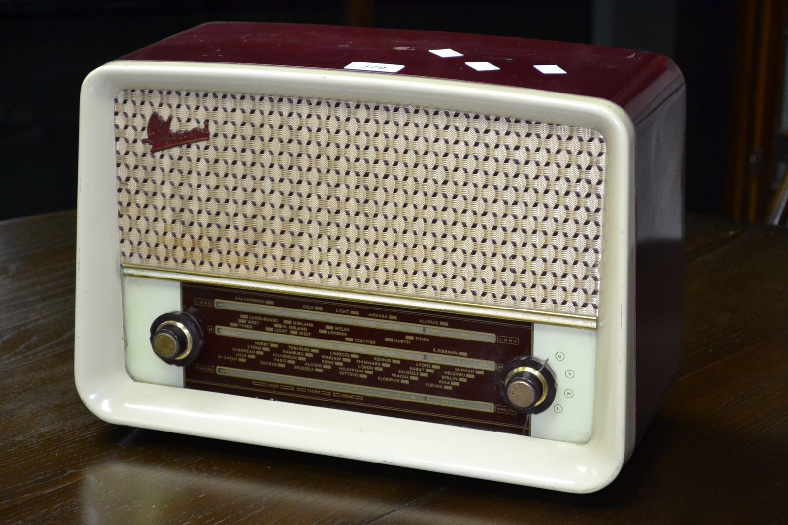 Vintage radio - a Marconi T62DA wireless radio.