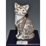 A Royal Crown Derby paperweight, Majestic cat, Ltd edition 2970/3500 boxed,