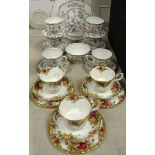 A Royal Stuart Indian tree pattern tea service for six;