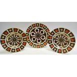 A Royal Crown Derby 1128 pattern dessert plate, 24cm diam,