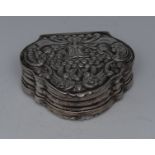 A 19th century Continental silver commode shaped 'mean pinch' snuff box,