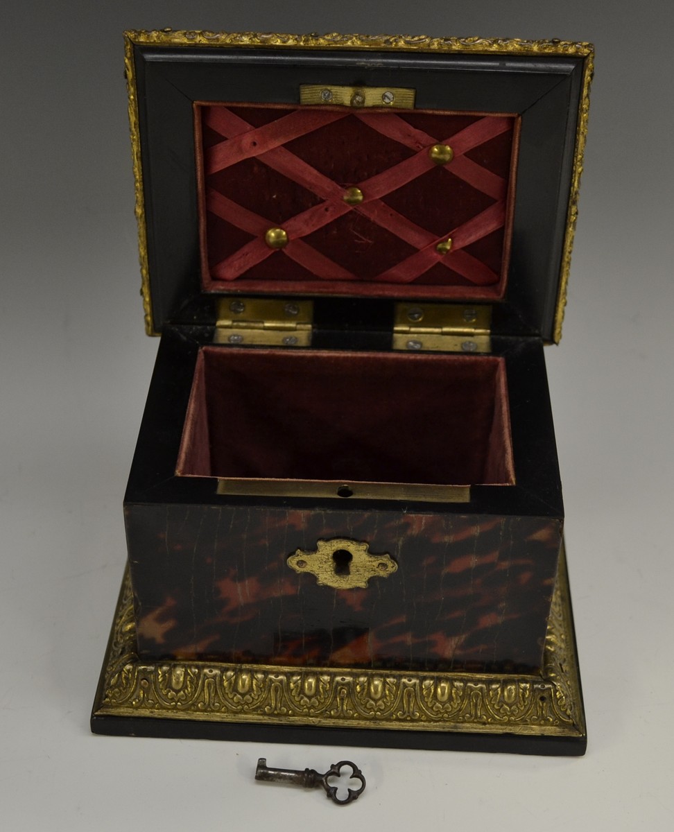 A 19th century European gilt metal mounted tortoiseshell casket, hinged sarcophagus cover, - Image 4 of 4