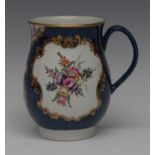 A Worcester baluster mug,