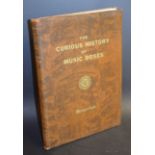 Mosoriak (Roy), The Curious History of Music Boxes, Lightner Publishing Corp, Chicago 1943, 242pp,