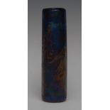 A Glasform John Ditchfield glass vase, 17.