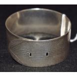 A silver Art Deco bangle,