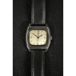 Girard Perreqaux - a vintage gentleman;s Gyromatic wrist watch, rounded rectangular champagne dial,