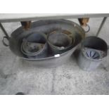 5 galvanised items inc buckets and bath etc