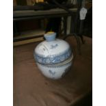 hand painted lidded pot chateaux de Versailles